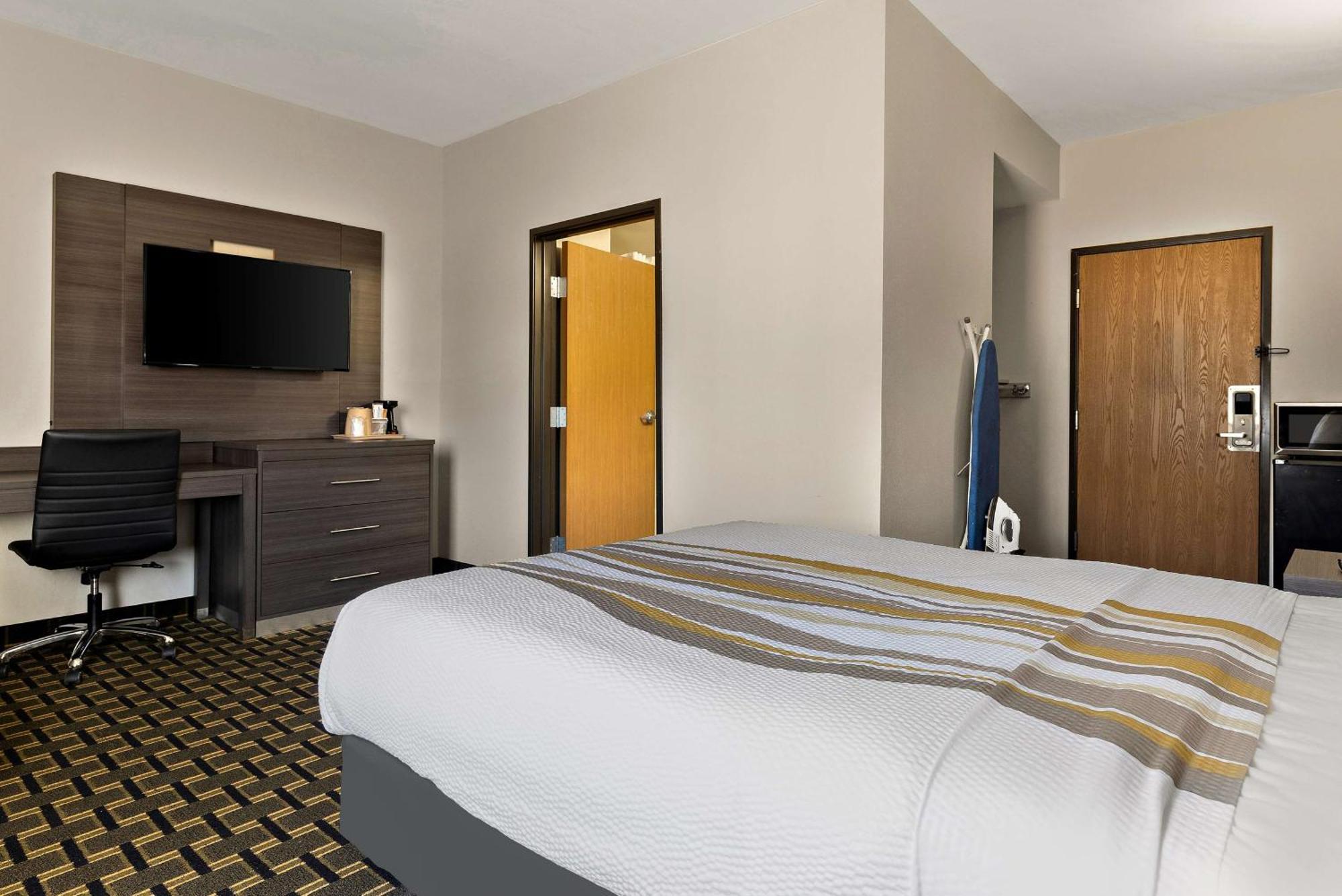 Surestay Plus Hotel By Best Western Tulsa East Eksteriør bilde