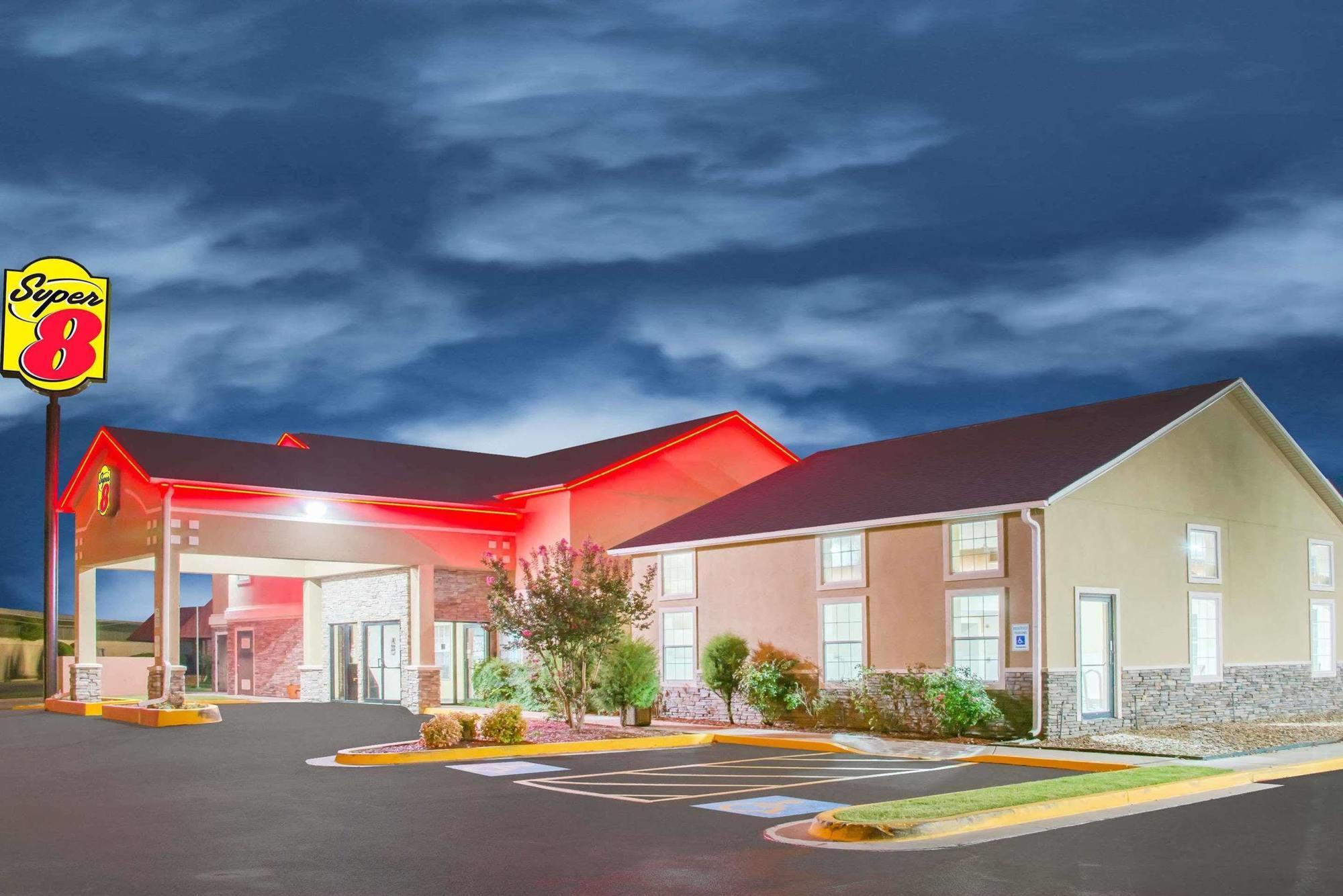 Surestay Plus Hotel By Best Western Tulsa East Eksteriør bilde